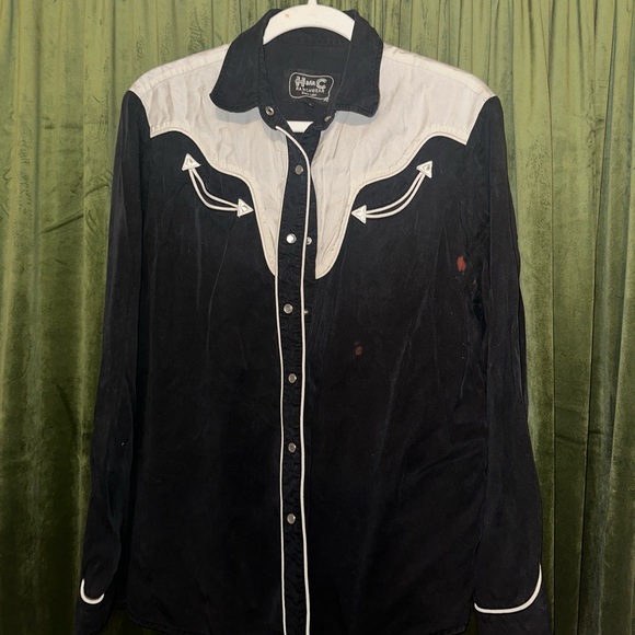 Western black and white button up. - Picture 1 of 3